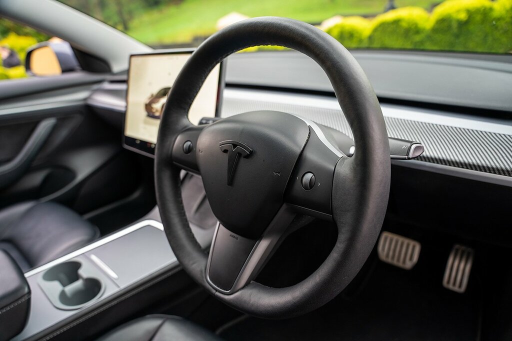 Tesla Model 3 Standard Range Plus Rwd 202121 White #64