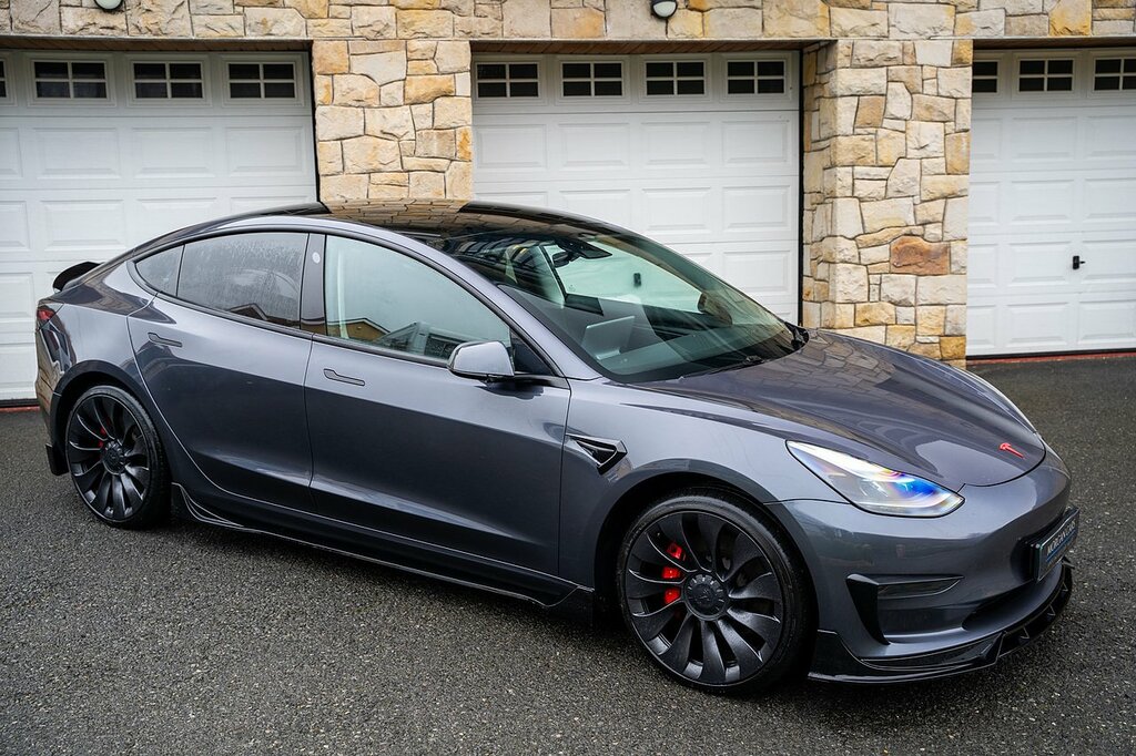 Tesla Model 3 Dual Motor Performance Saloon Grey #2