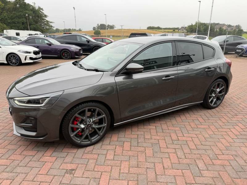 Ford Focus 2.3 Ecoboost St 280 - 2023 72 NK72VVZ Grey #4