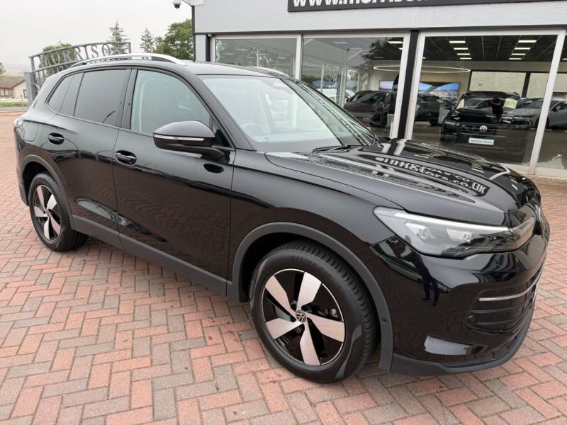 Volkswagen Tiguan 2.0Tdi 150 Match Black #2