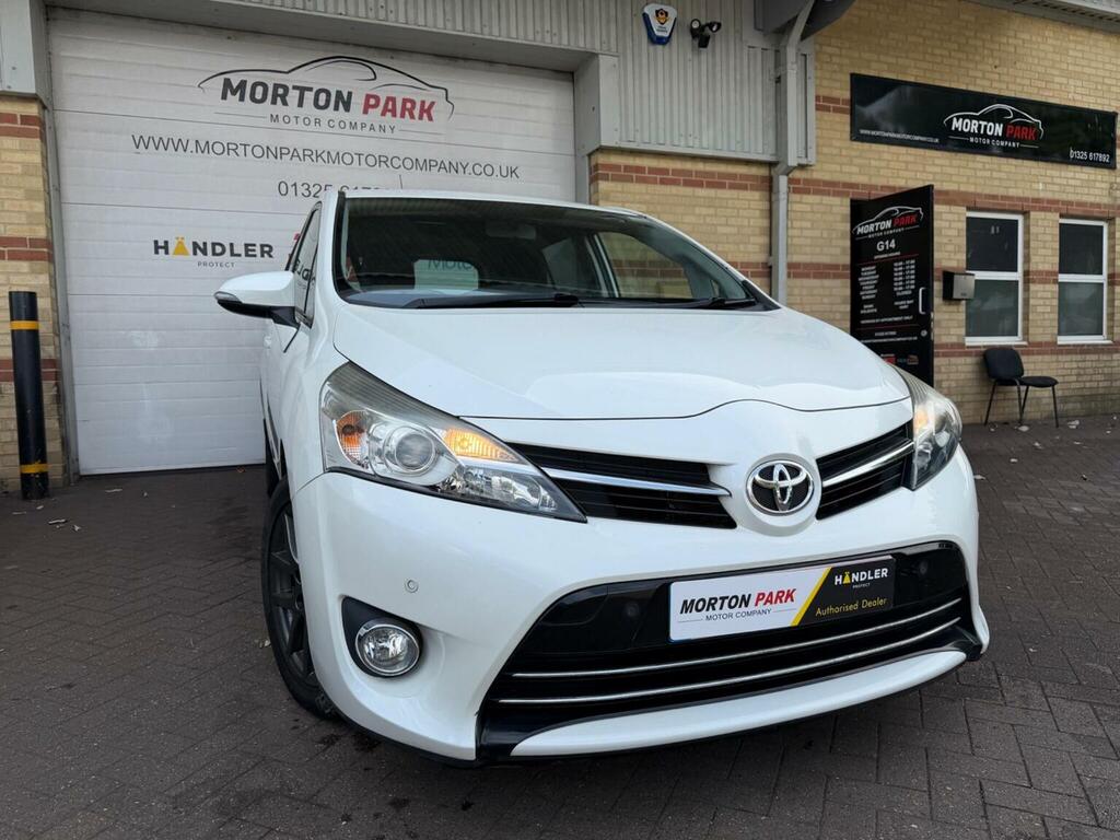 Toyota Verso 1.8 V-matic Trend Multidrive S Euro 6 White
