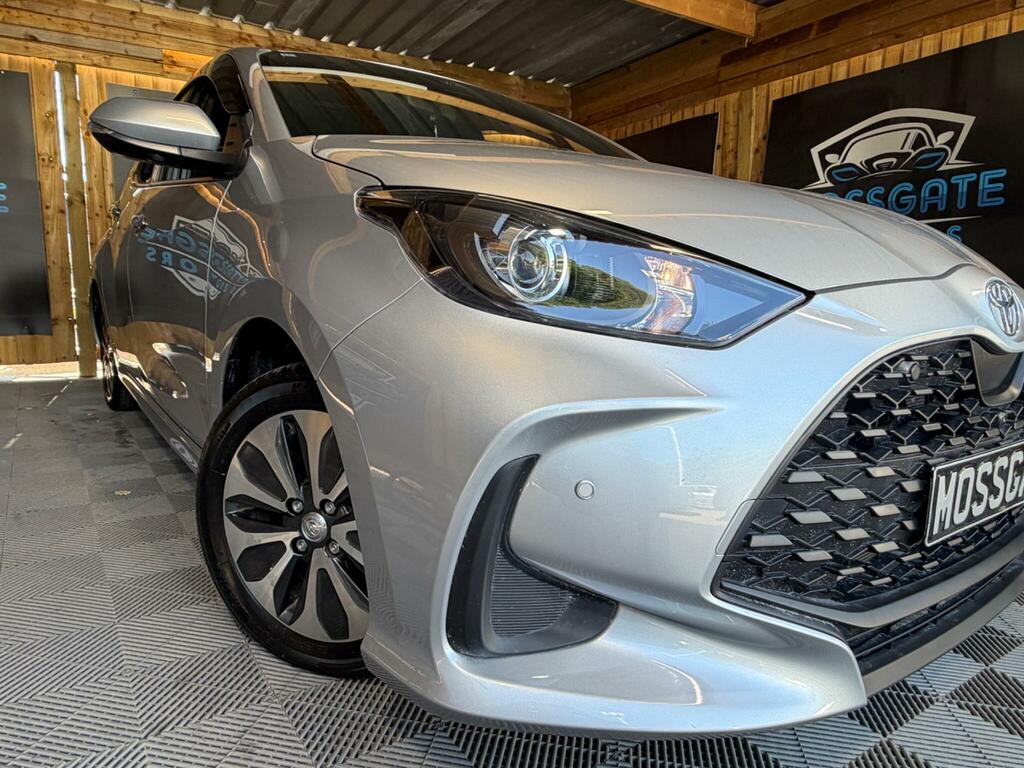 Toyota Yaris 1.5 Vvt-h Icon E-cvt Euro 6 Ss  #3