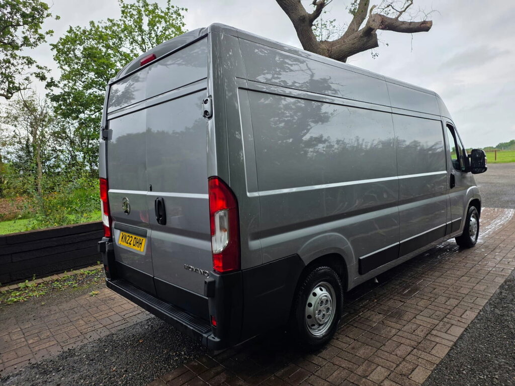 Vauxhall Movano Dynamic White #7