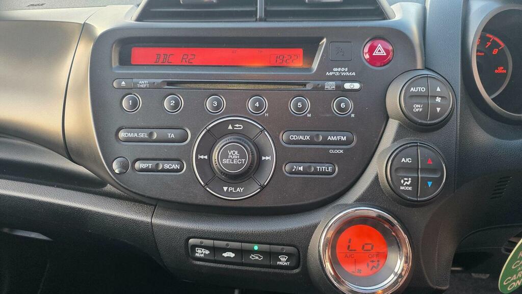 Honda Jazz Dsi S Red #11