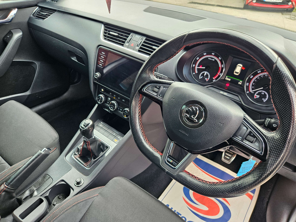 Skoda Octavia Vrs 245 Tsi #6