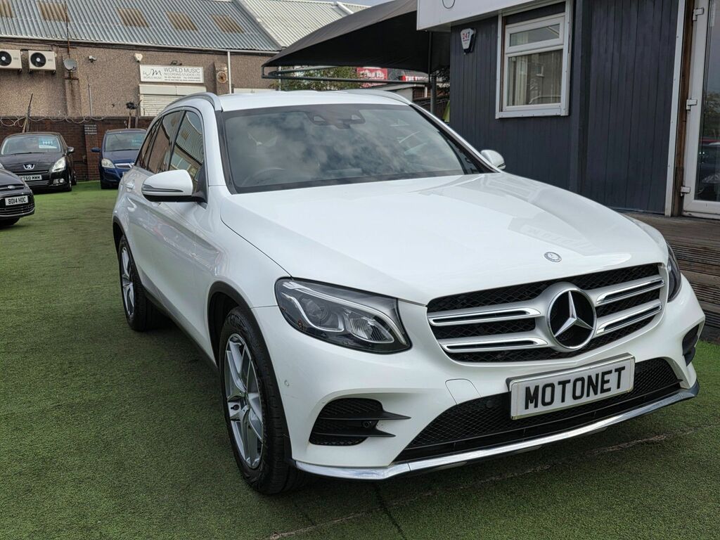 Mercedes-Benz GLC Class 2.1 Glc220d Amg Line Suv G-tronic 4Mati White