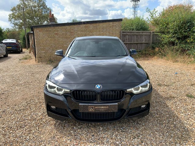 BMW 3 Series Automatic YK67UOJ Black #2