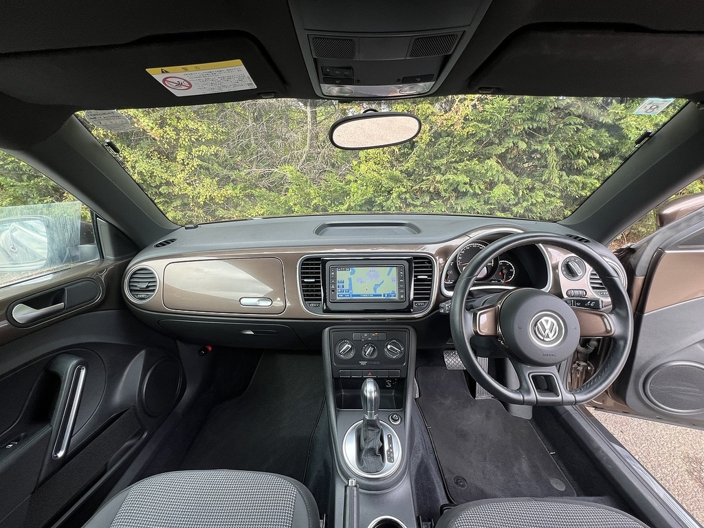 Volkswagen Beetle Design Tsi Dsg #2