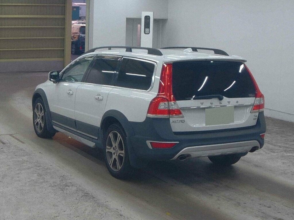 Volvo XC70  Brown #5
