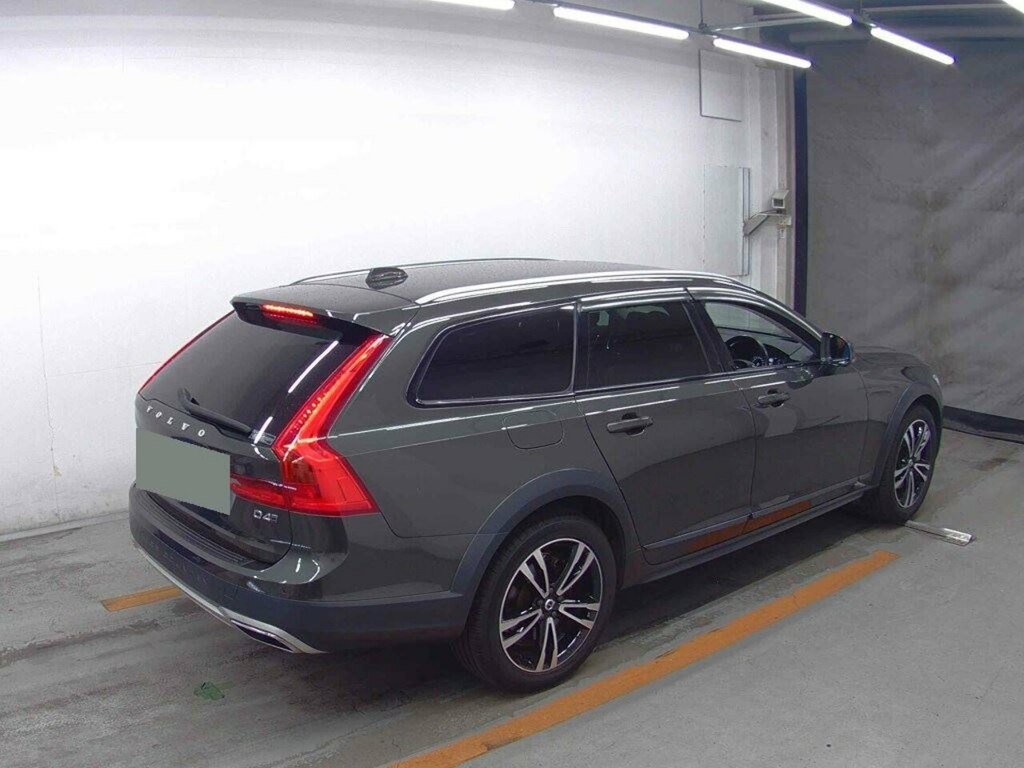 Volvo V90 Cross Country D4 Cross Country Pro Awd  #3