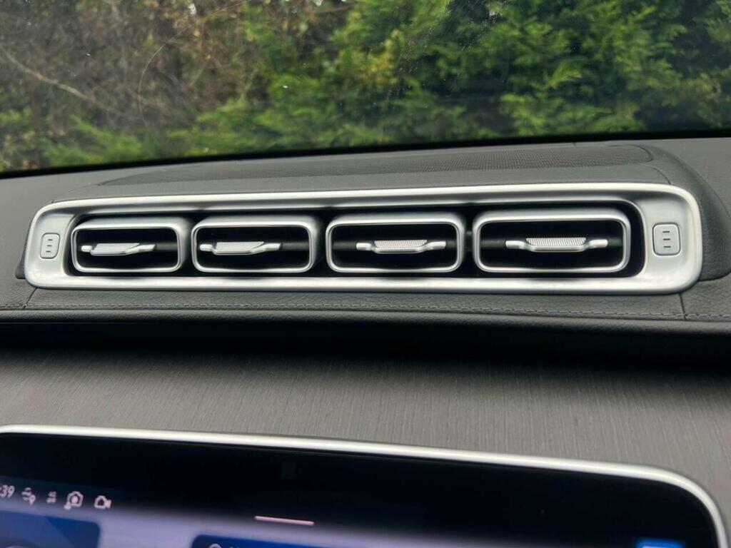 Mercedes-Benz S Class White #36