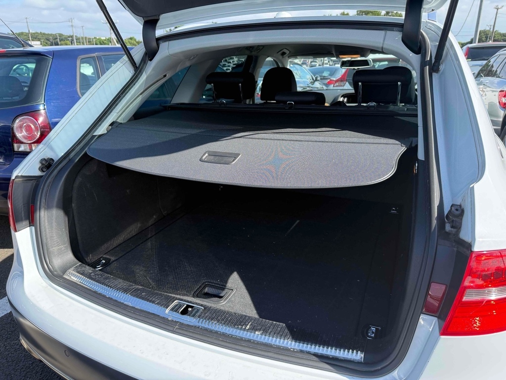 Audi A4 Allroad 2L Null White #9