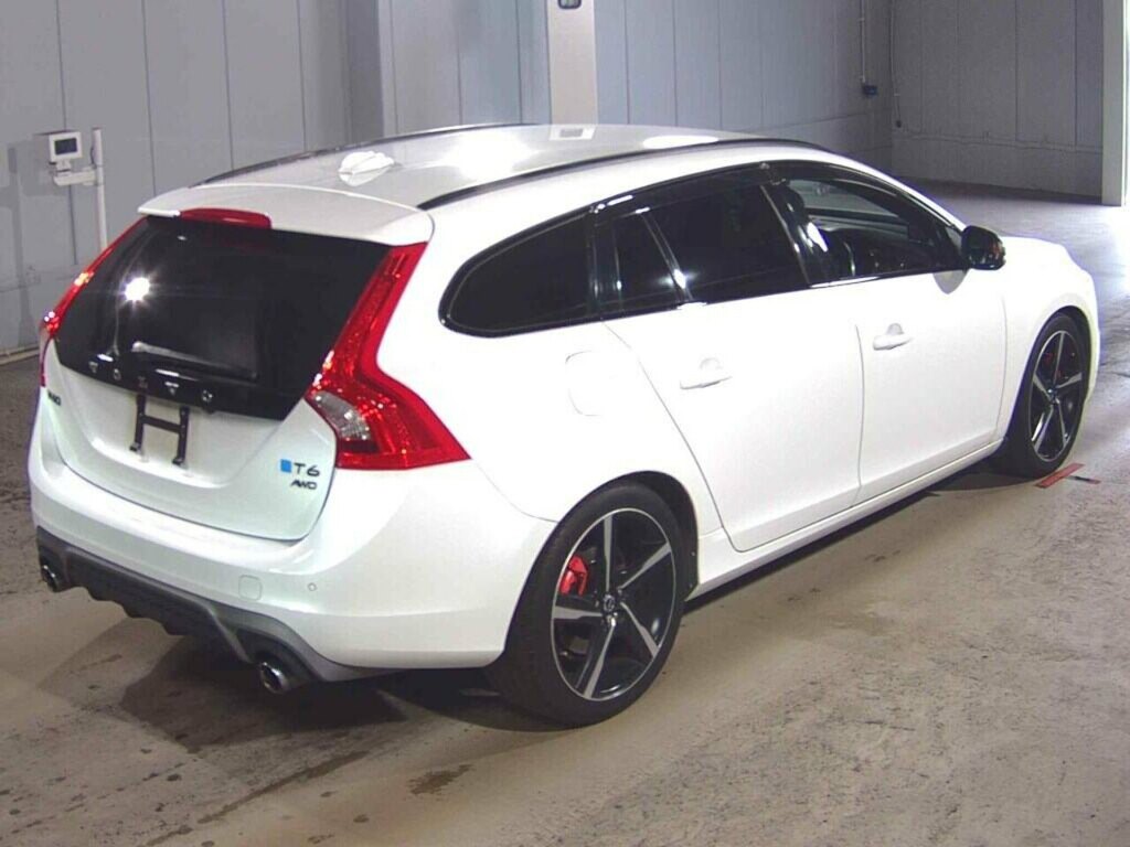 Volvo V60 T6 R-design Awd  #4