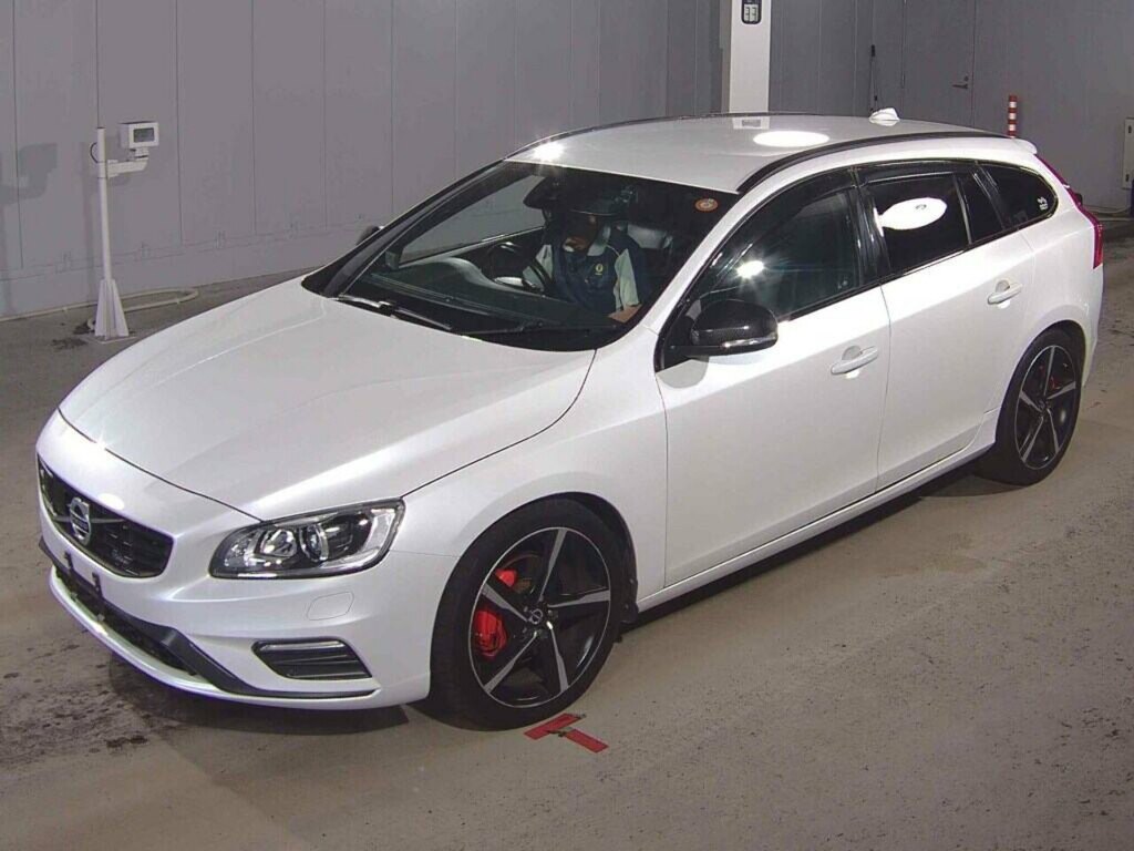 Volvo V60 T6 R-design Awd  #3