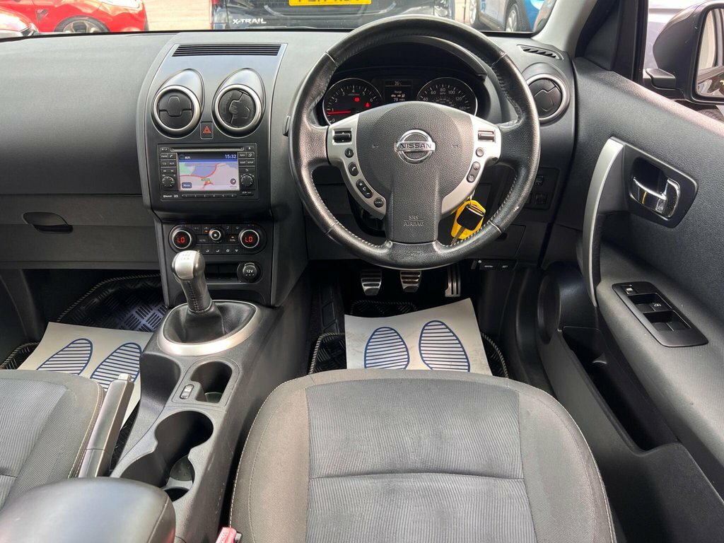Nissan Qashqai 1.6 Acenta 2Wd Euro White #4