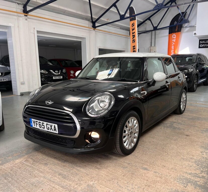 Mini Hatch 1.5L Cooper YF65GXA Black #5
