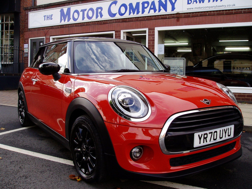 Mini Hatch 1.5 Cooper Classic Euro 6 Ss