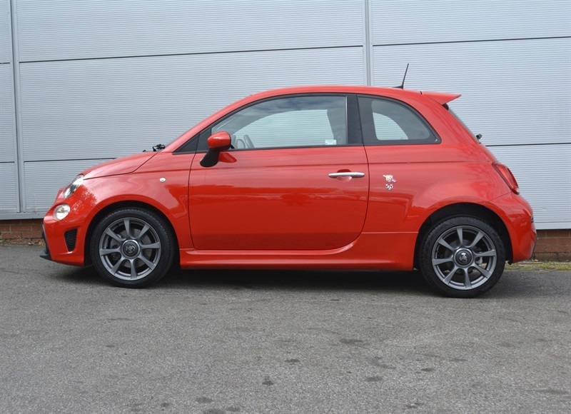 Abarth 595 1.4 T-jet Hatchback Euro 6 145 KX68JYH Red #3