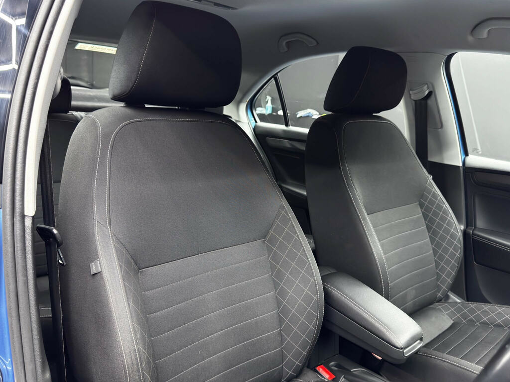 Skoda Rapid Hatchback Red #12
