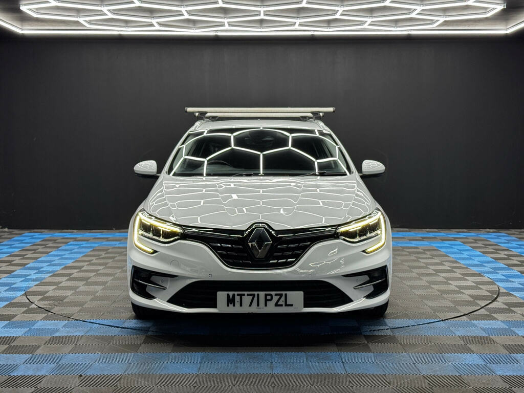 Renault Megane 1.5 Blue Dci Iconic Sport Tourer Euro 6 Ss White #2