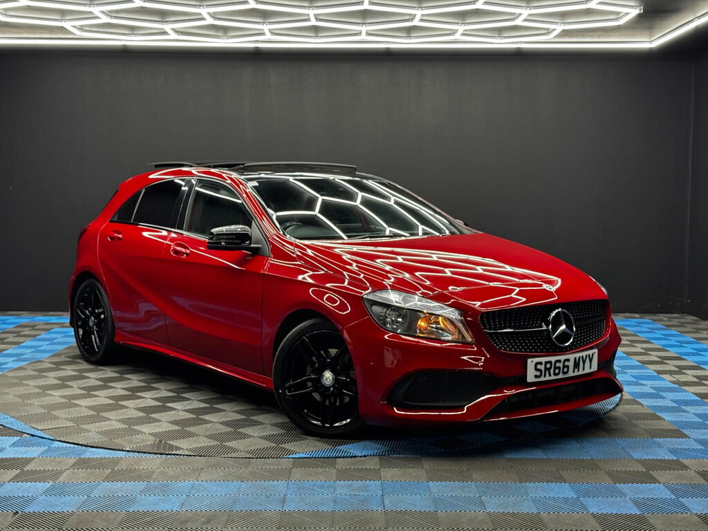 Mercedes-Benz A Class 1.6 A180 Amg Line Executive 7G-dct Euro 6 Ss Red