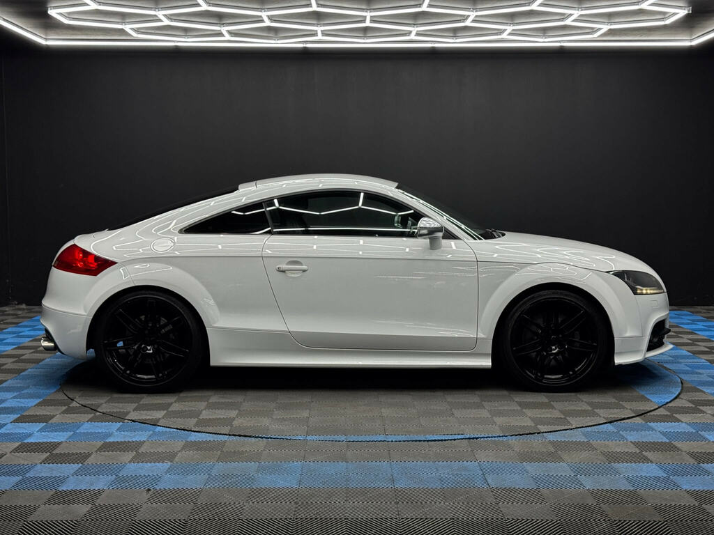 Audi TTS 2.0 Tfsi Black Edition S Tronic Quattro Euro 5 LL13AVC White #4