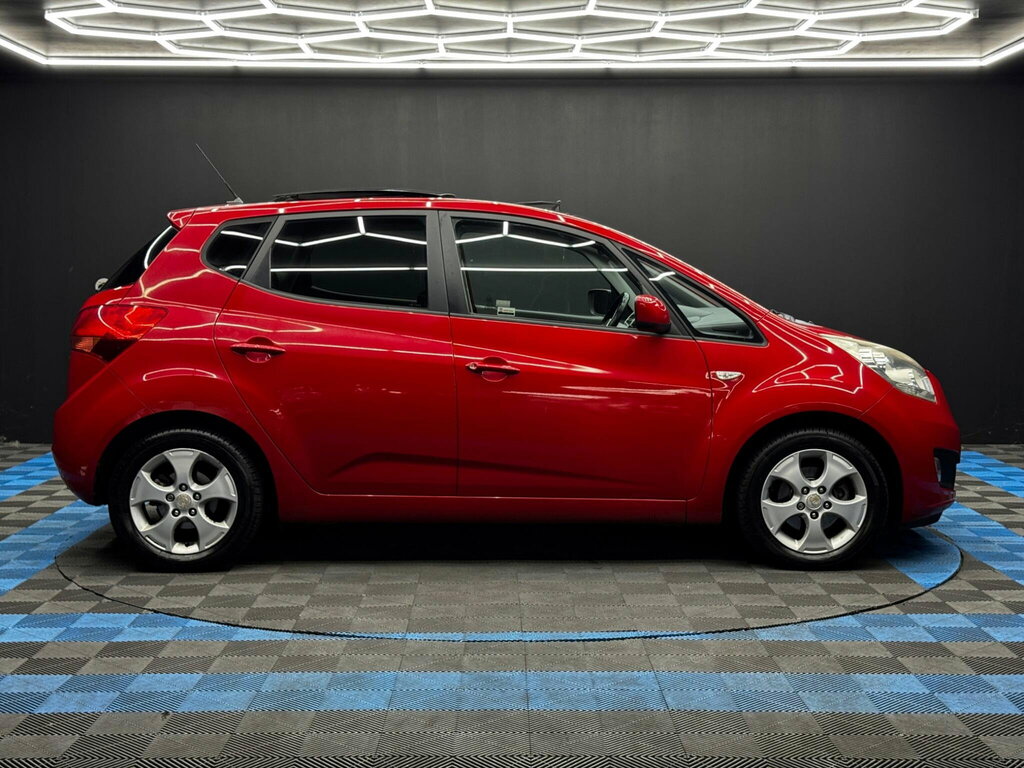 Kia Venga 1.4 Crdi Ecodynamics 3 Euro 5 Ss Red #4