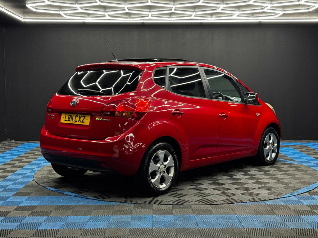 Kia Venga 1.4 Crdi Ecodynamics 3 Euro 5 Ss Red #5