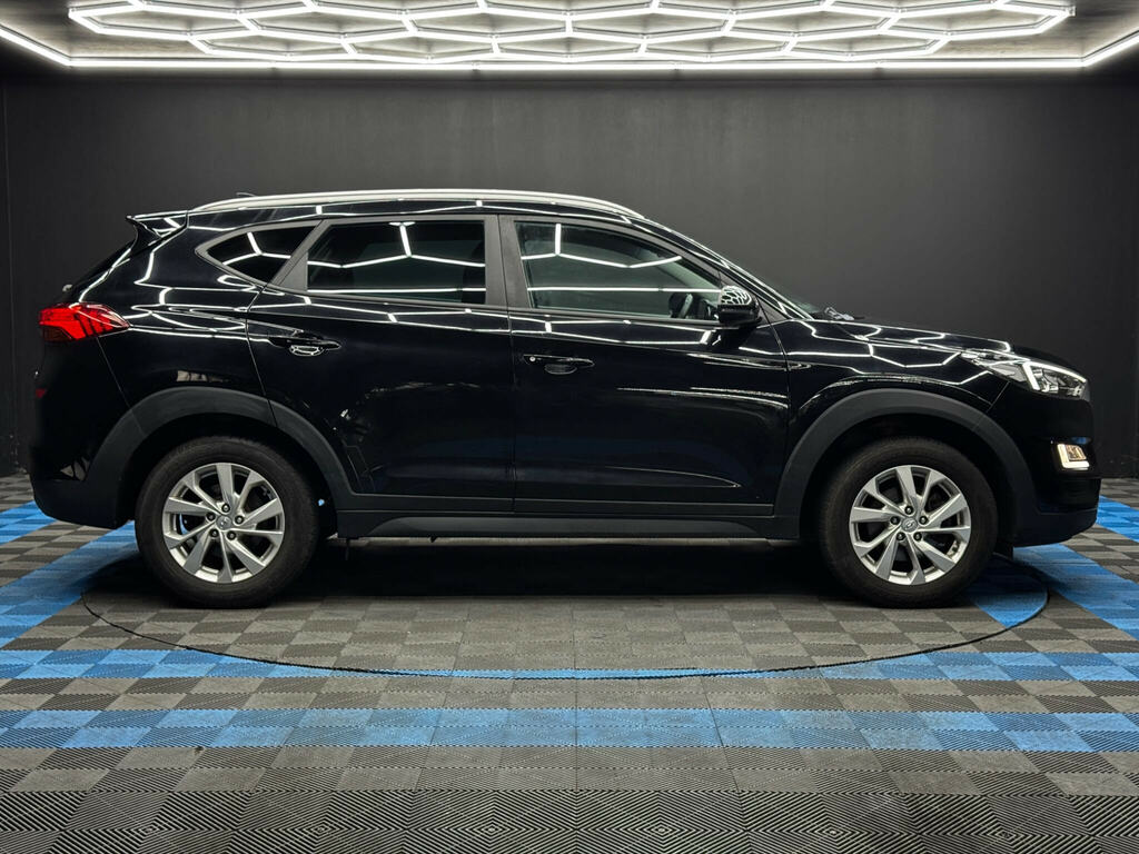 Hyundai Tucson 1.6 Gdi Se Nav Euro 6 Ss Black #4