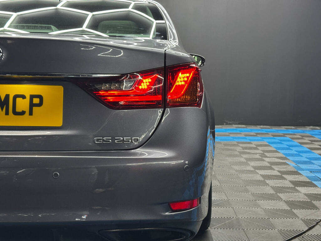 Lexus GS Se Grey #46