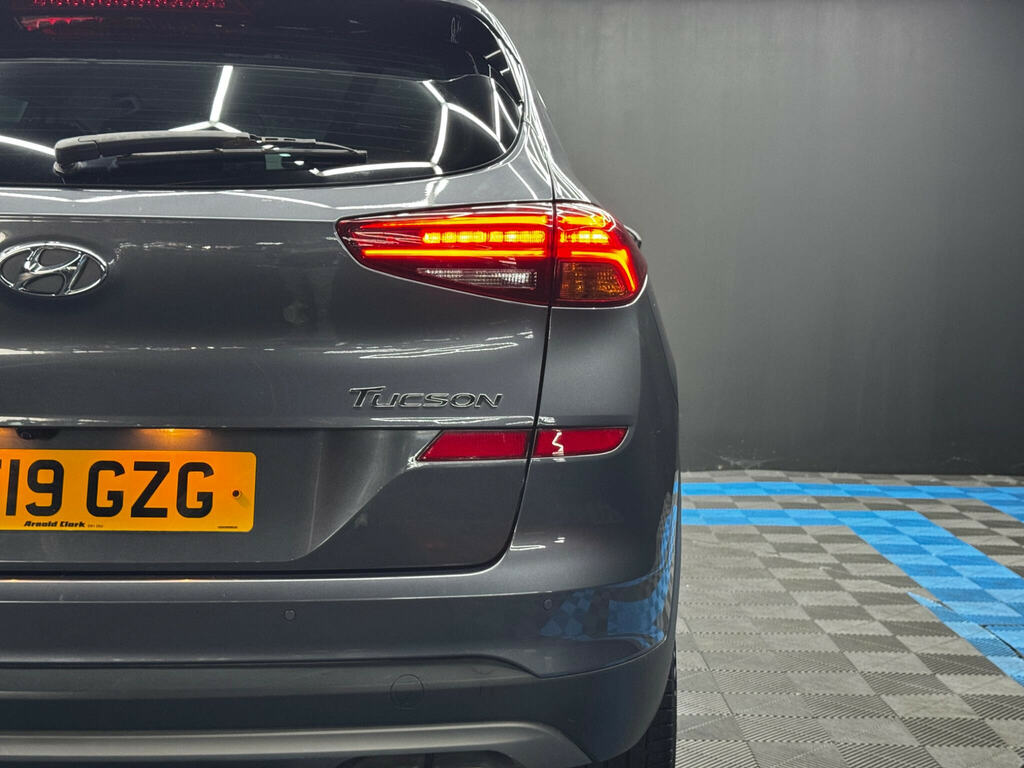 Hyundai Tucson   #42