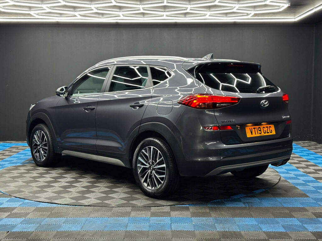 Hyundai Tucson   #7