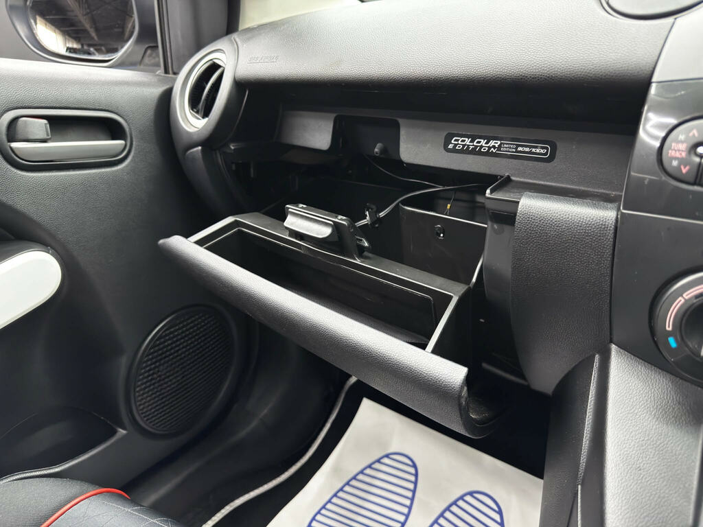 Mazda 2 Hatchback Silver #25