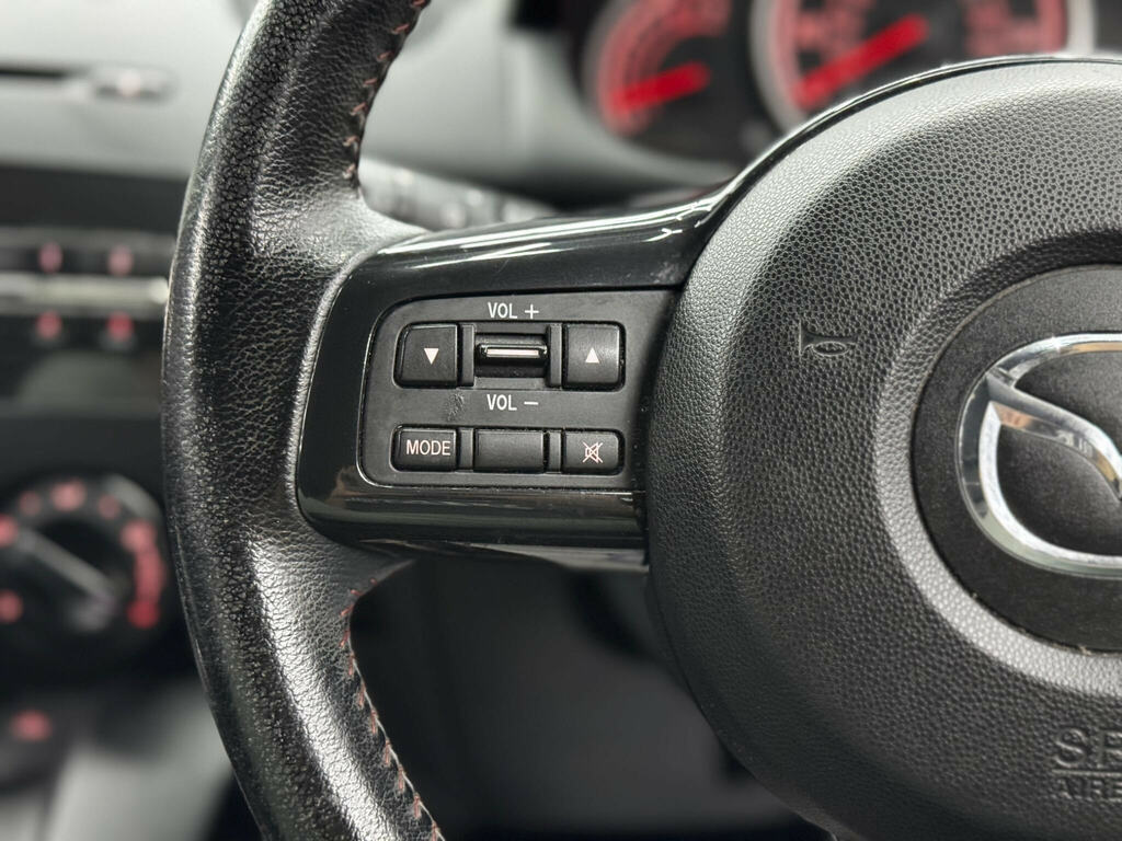 Mazda 2 Hatchback Silver #18