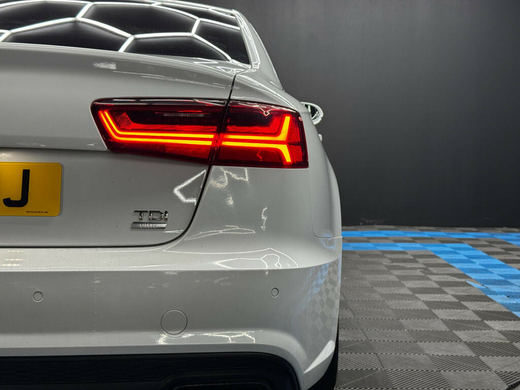 Audi A6 Saloon Se Black #48