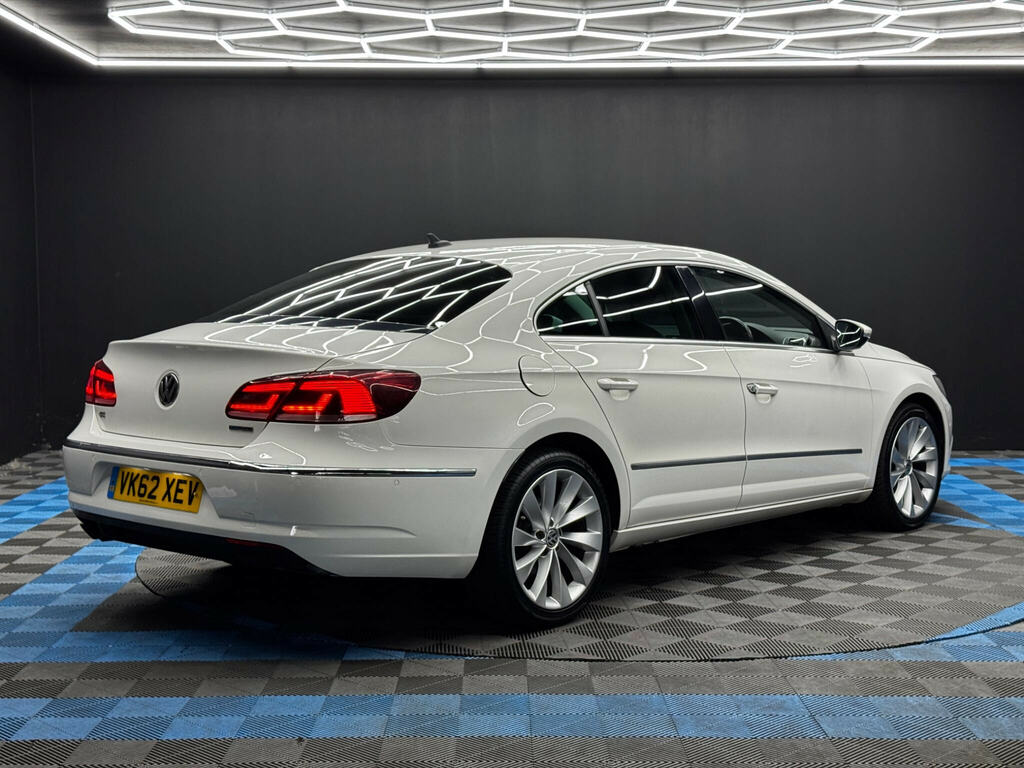 Volkswagen CC 2.0 Tdi Bluemotion Tech Gt Euro 5 Ss White #5