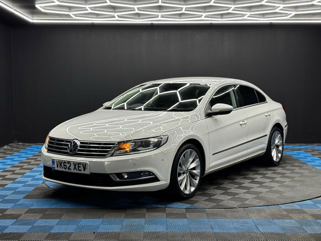 Volkswagen CC 2.0 Tdi Bluemotion Tech Gt Euro 5 Ss White #3