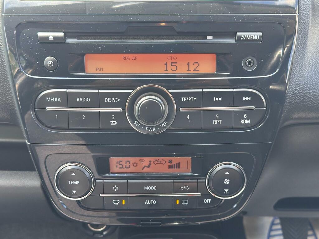 Mitsubishi Mirage Hatchback White #19