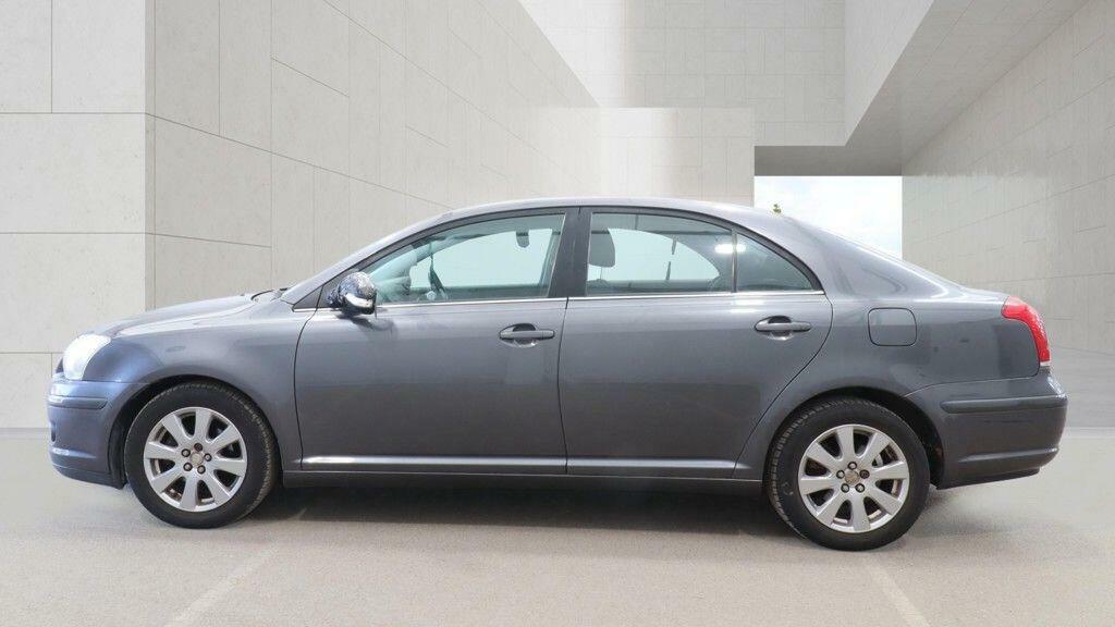 Toyota Avensis 1.8 Vvt-i Tr Grey #6