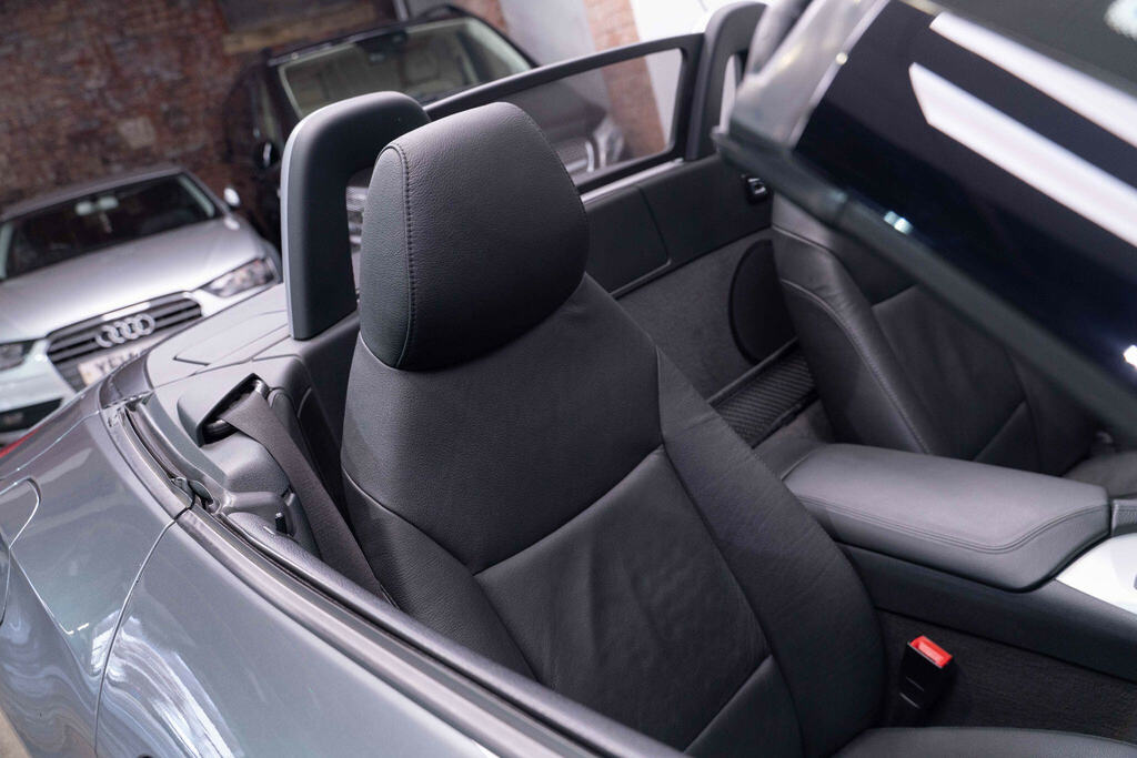 BMW Z4 3L Null Black #23