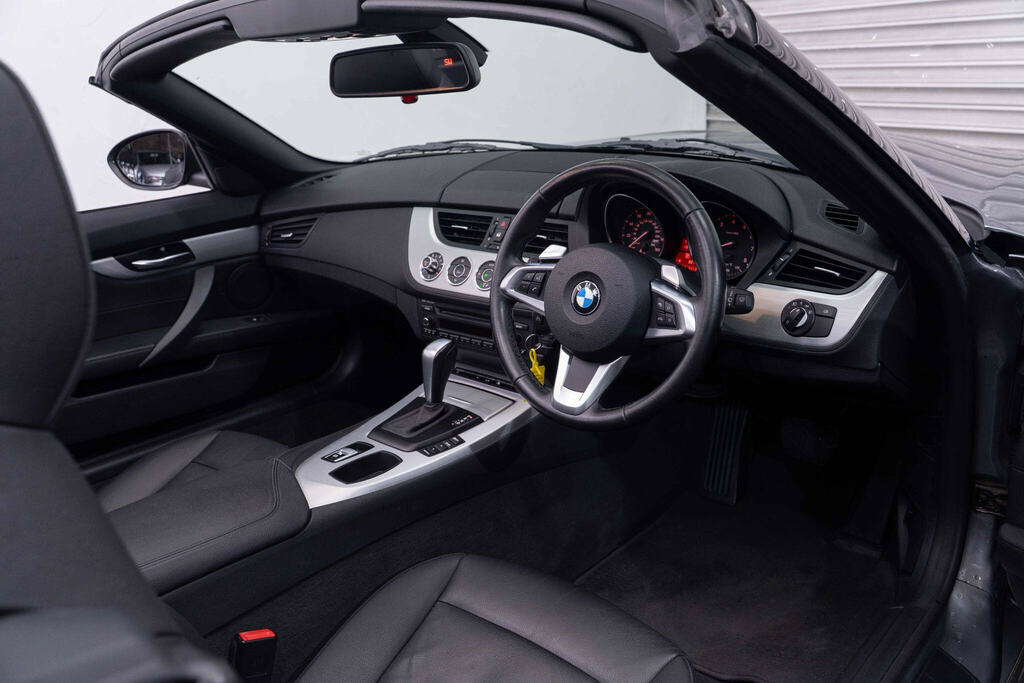 BMW Z4 3L Null Black #9