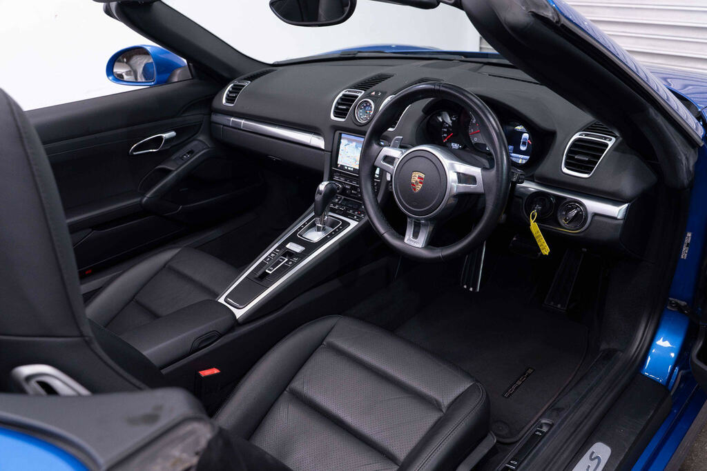 Porsche Boxster Silver #12