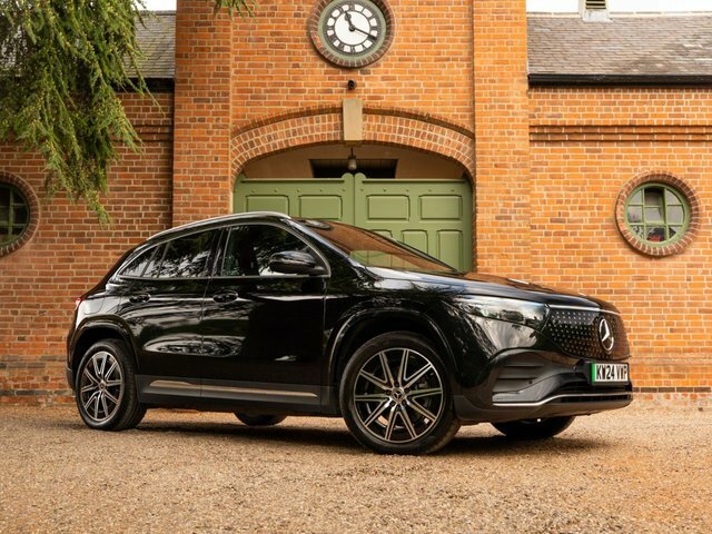Mercedes-Benz EQA 2024 Eqa 250 70.5Kwh Amg Line Executive Suv Black #5