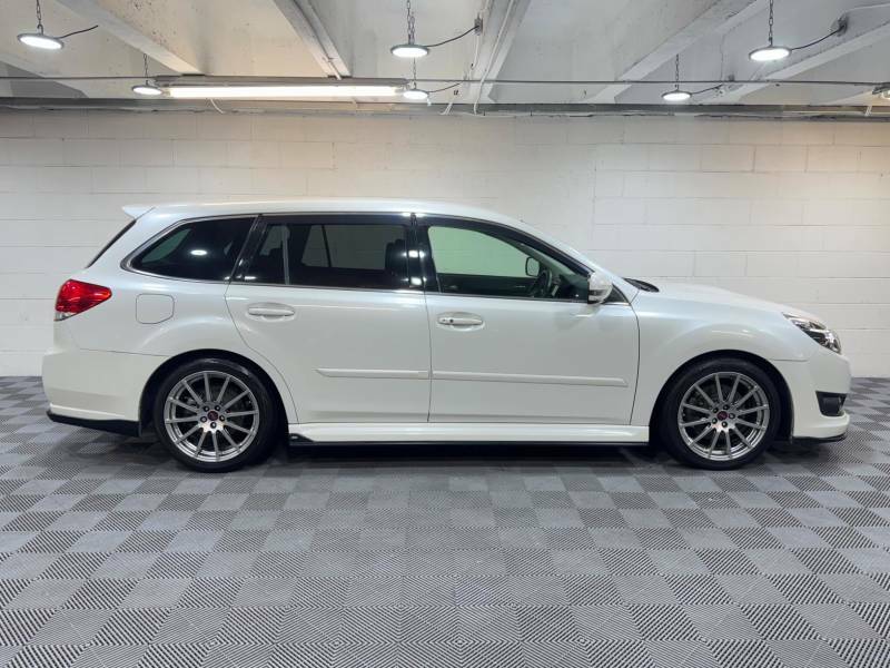 Subaru Legacy 2.5 Gt S Package 4Wd Turbo Ulez Br9 - 2010 1 White #5