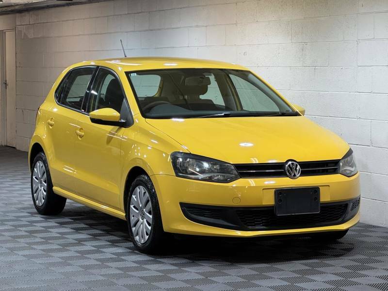 Volkswagen Polo 1.2 Tsi Bluemotion Tech Sel Hatchback D Yellow