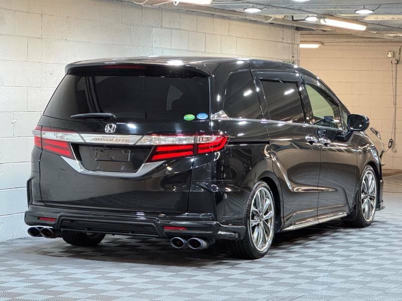 Honda Odyssey 2.4 Absolute Ex 7 Seat K24 Body Kit - 2014 6 Black #4