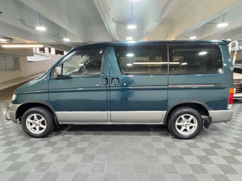 Mazda Bongo - 2007 57 Green #2