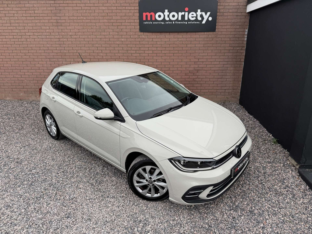 Volkswagen Polo Style Tsi GF73YPA #6