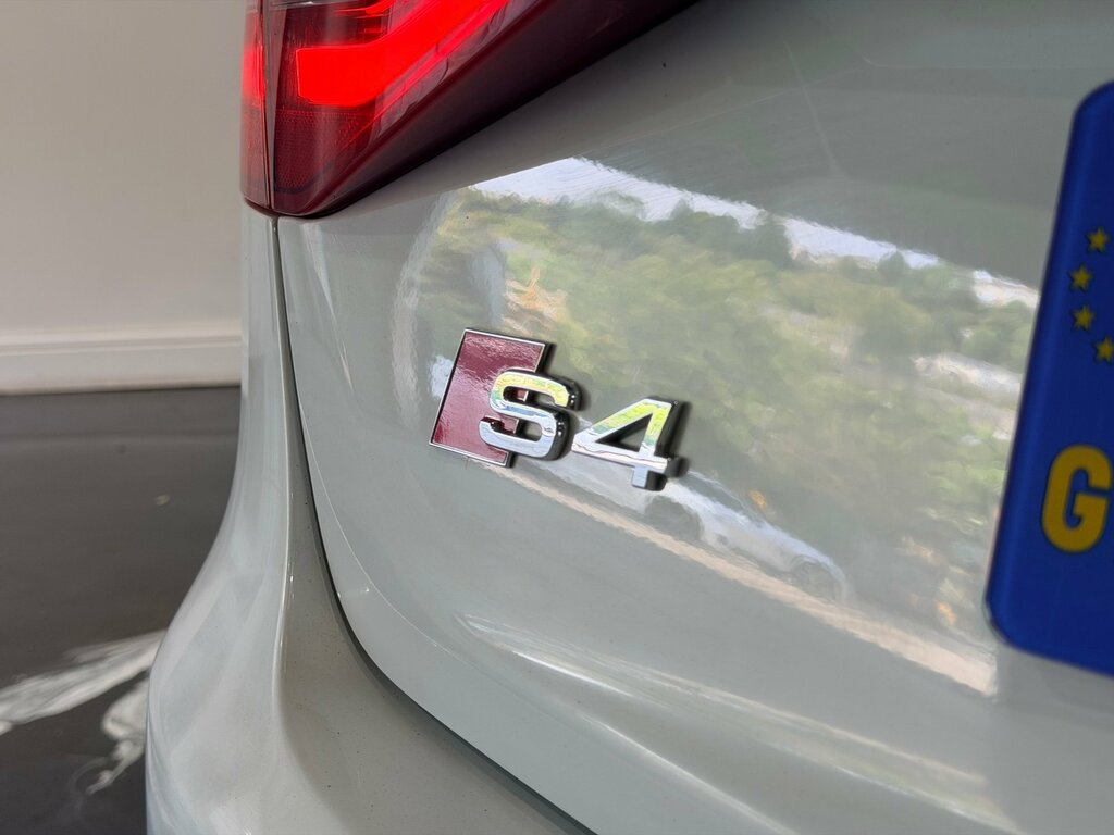Audi S4  Red #15