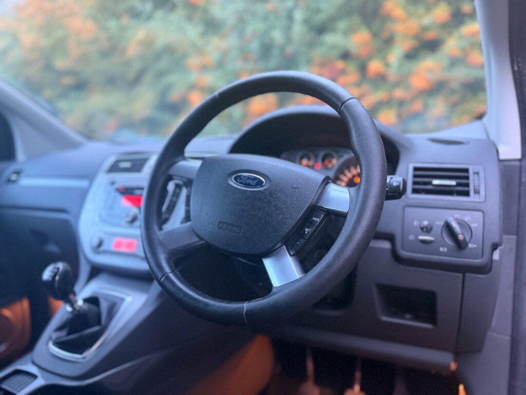 Ford Kuga  Silver #9